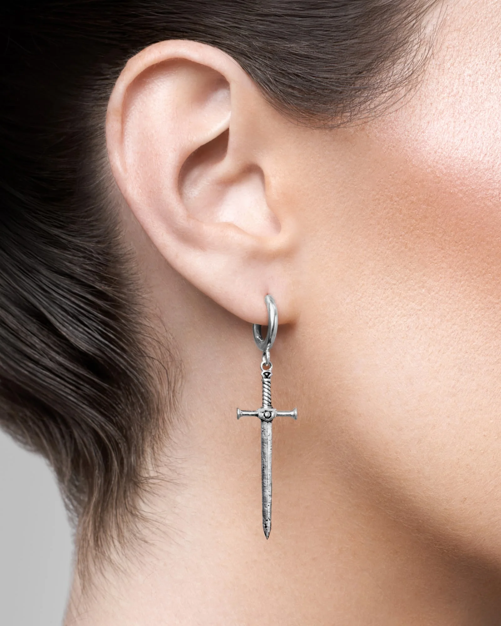 Aradia Sword Earrings - Image 4