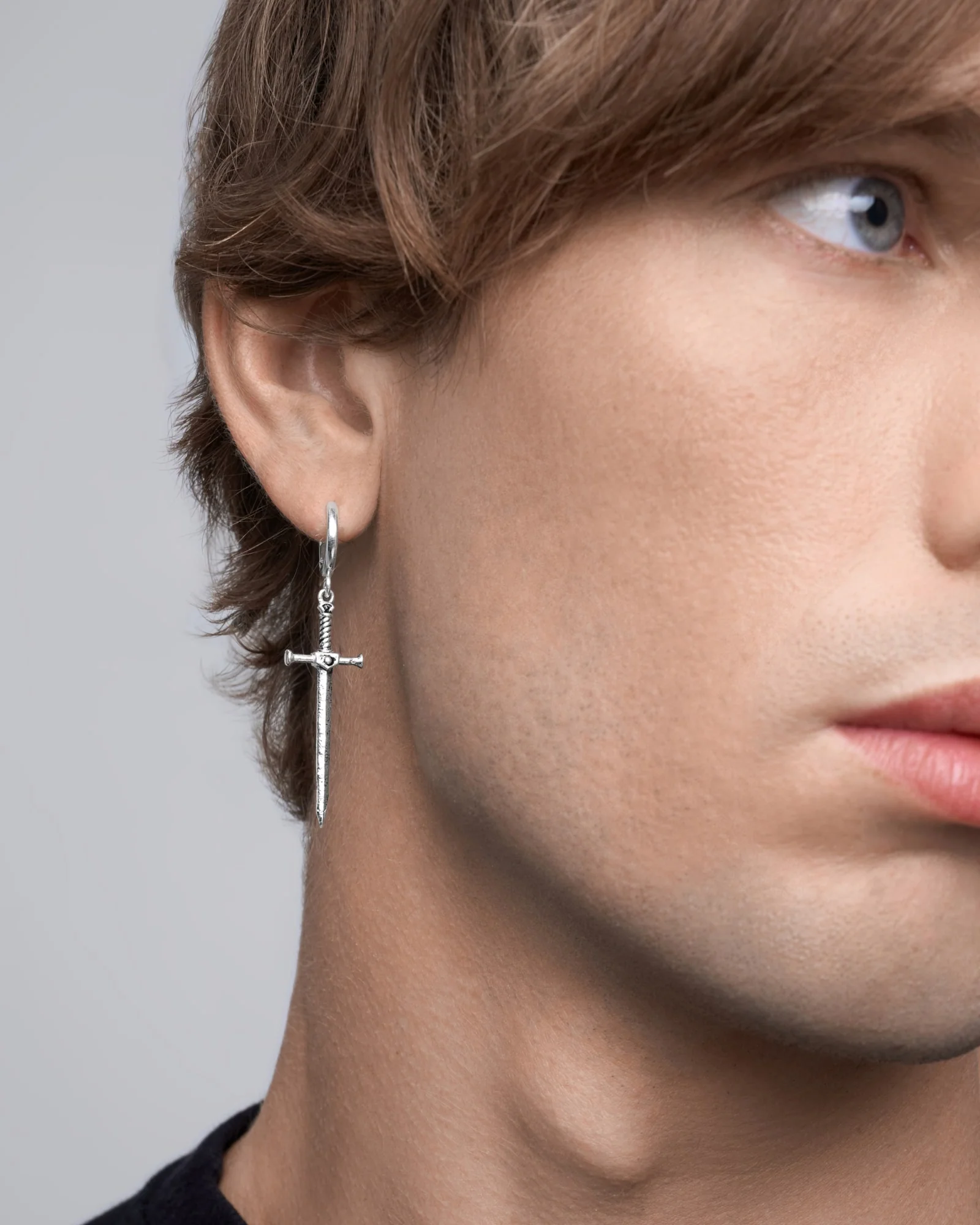 Aradia Sword Earrings - Image 5
