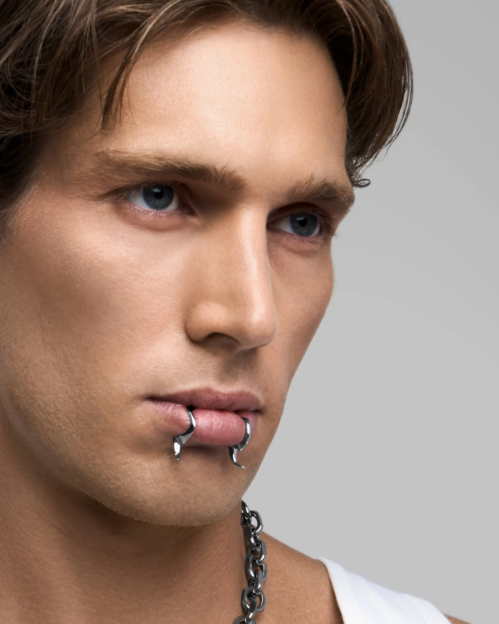 Delirium Lip Cuff - Image 6