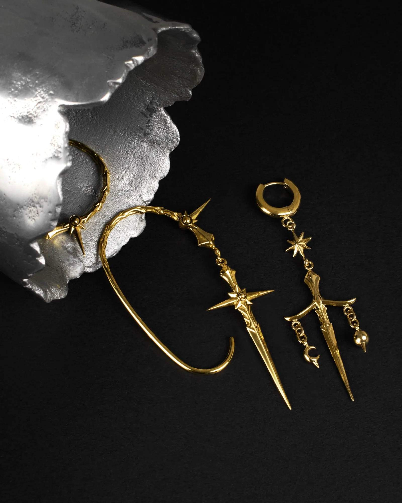 Ecledia Ear Cuff - Image 9