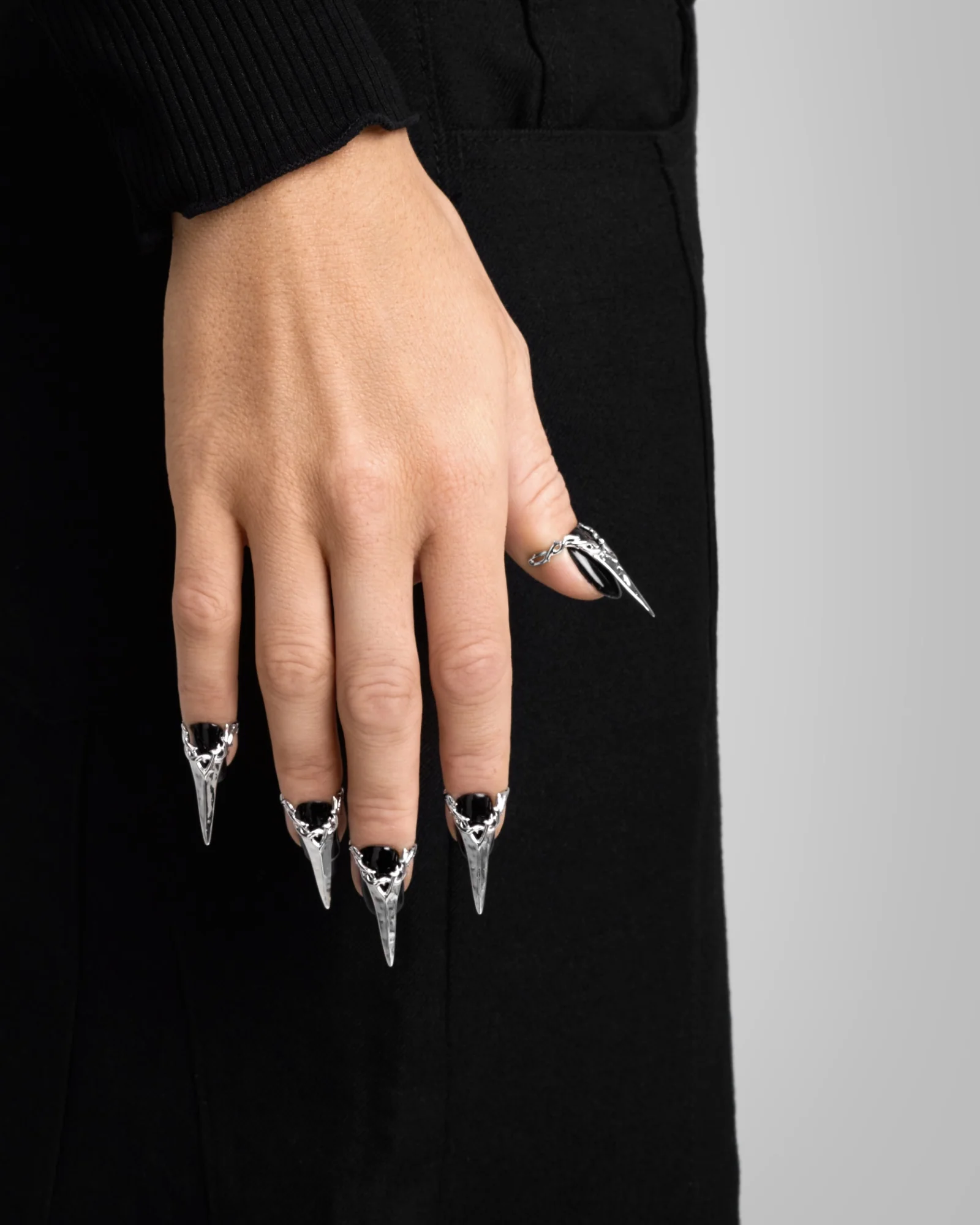 Elysian Nail Ring - Image 2