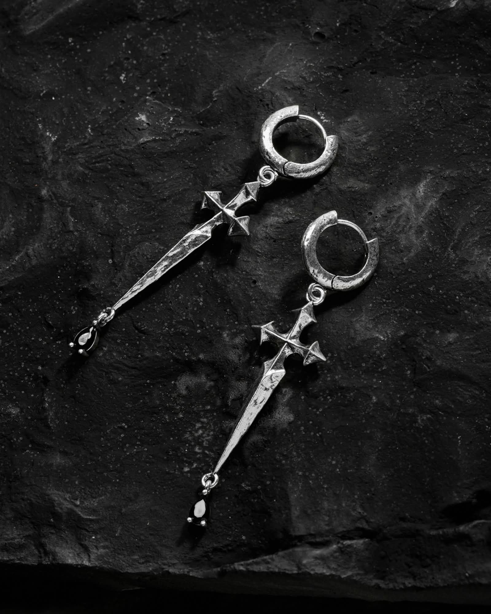 Illyria earrings - Image 9