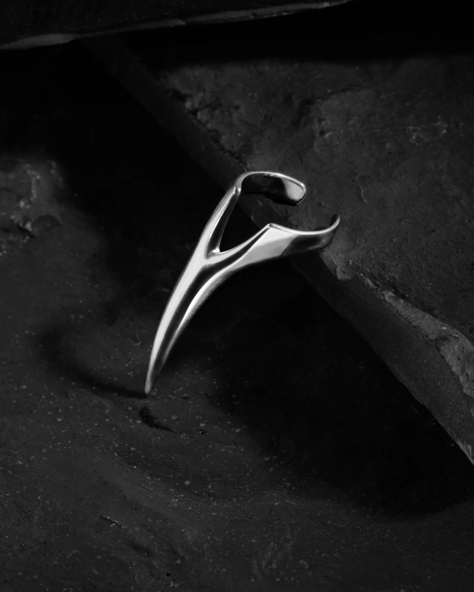 Seeress Nail Ring - Image 5