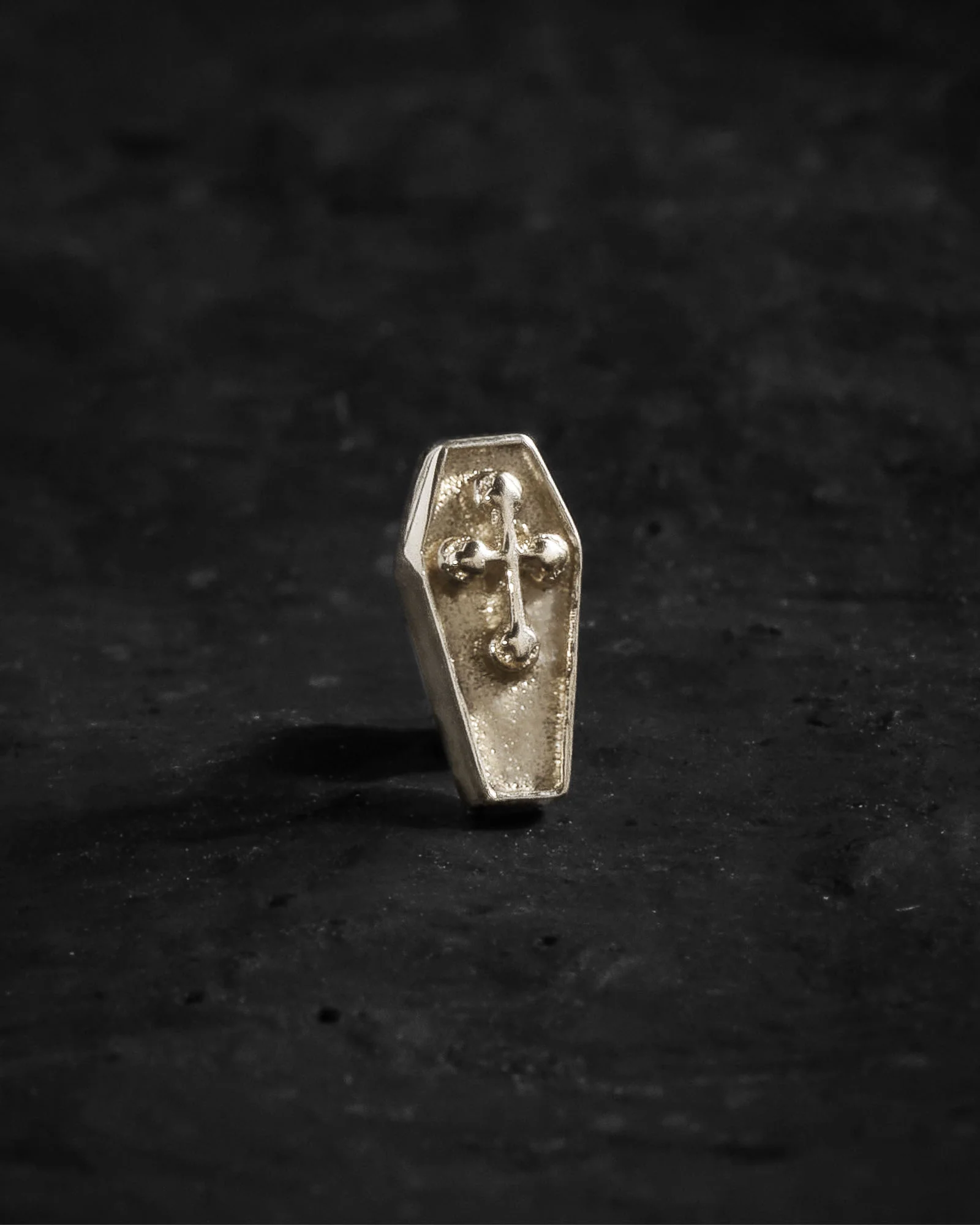 Tomb Threadless End (14K Gold) - Image 2